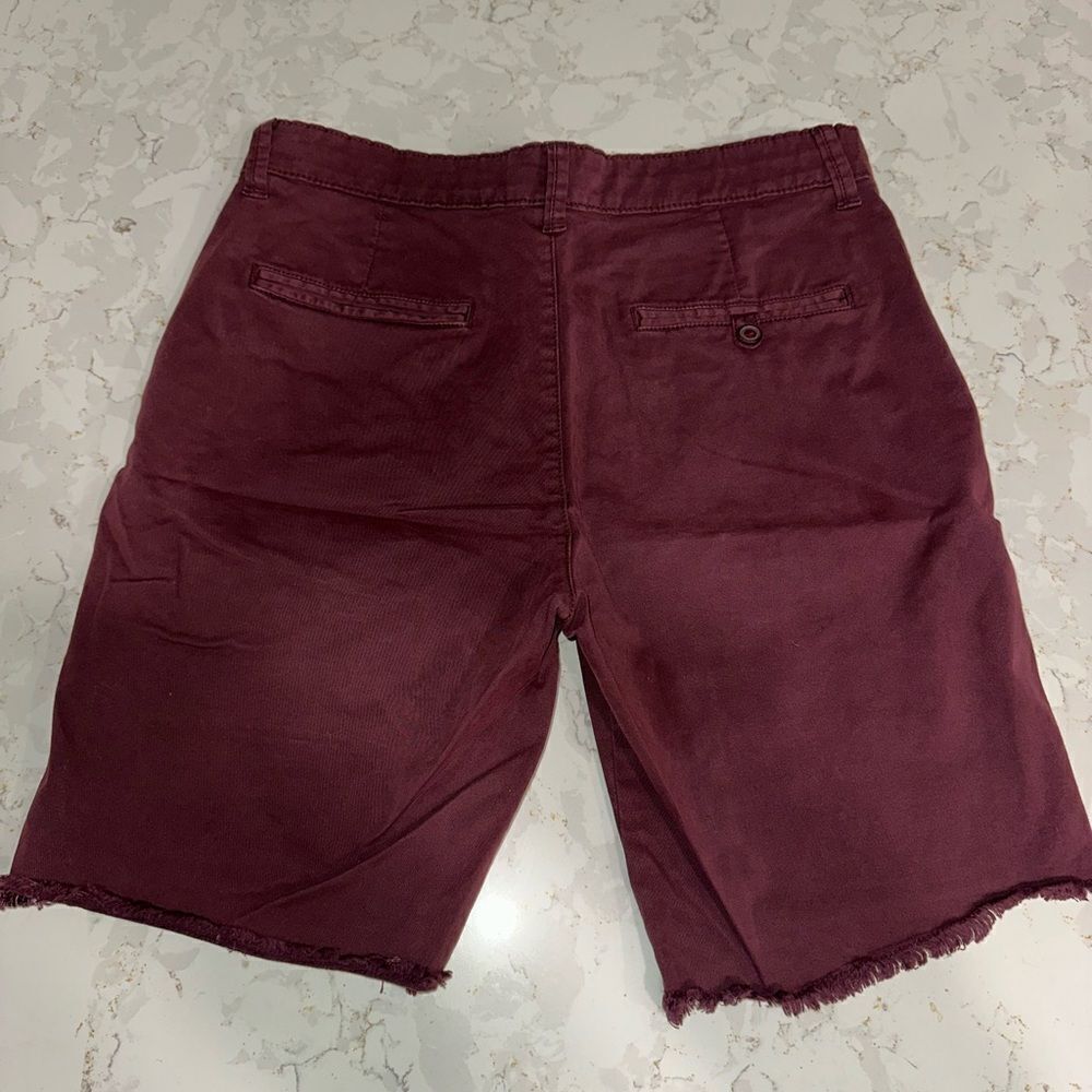 American Rag Mens Maroon Shorts - Picture 2 of 4